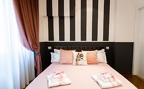 Santa Croce Dream Suites